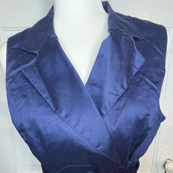 Tommy Hilfiger 100% Cotton Midnight Blue Waist w/ Belt Sleeveless V-Neck Sz 12 - Picture 7 of 9